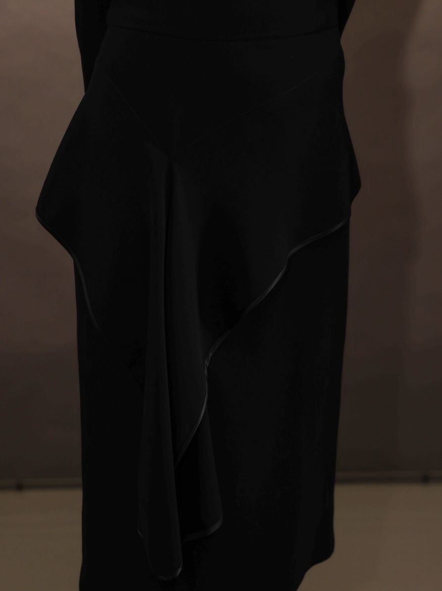 Amour Black Crepe Dress 8